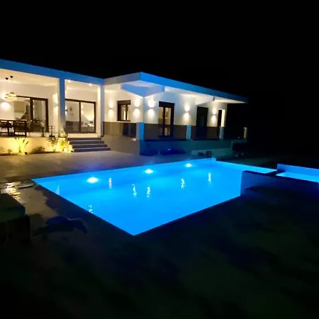 Luxury Villa Anemone With Private Pool Pastida Exterior photo